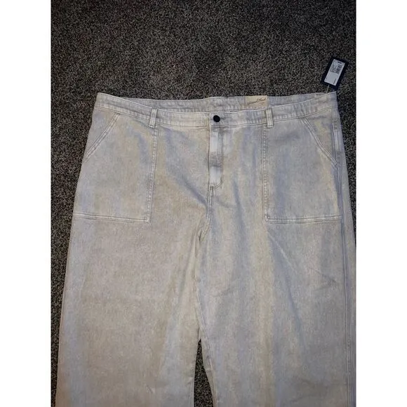 NWT‎ Universal Threads Cream Highest Rise Wide Leg Jean capris size 26W - Image 2