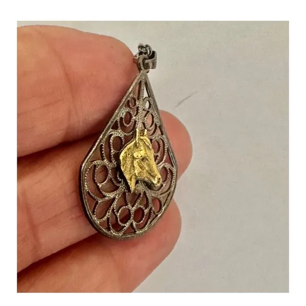 silver and gold tone horse teardrop pendant necklace - Image 10