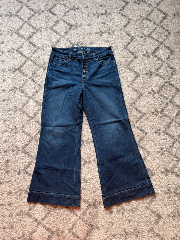 American Eagle Bootcut Jeans - Image 3