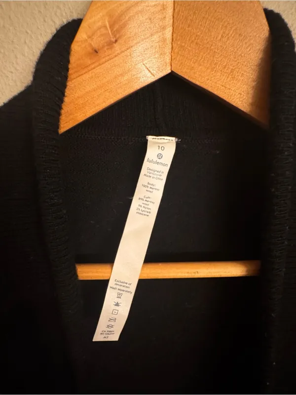 Lululemon Sit In Lotus Sweater Wrap - Image 4