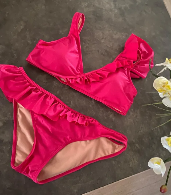 Revolve Bikini Set Small - Image 4
