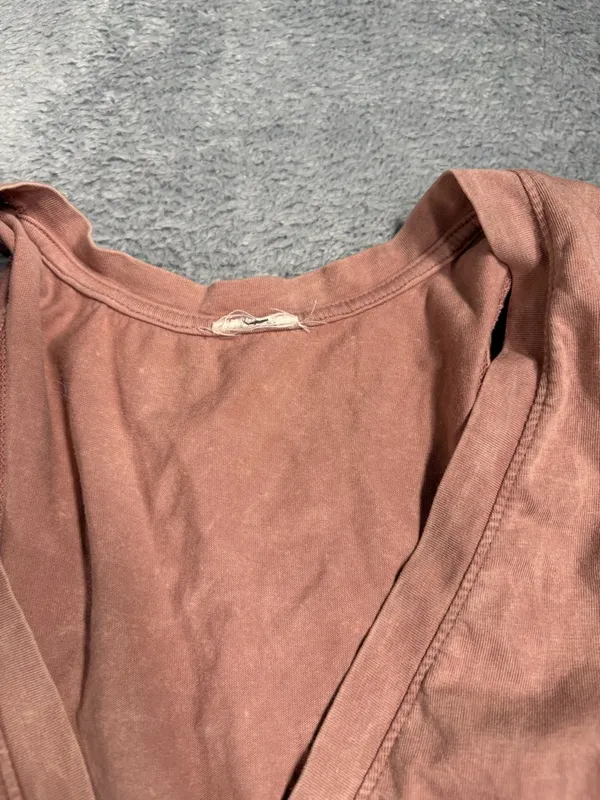 Free people we the free urban outfitters V-Neck tank Top large - Image 4