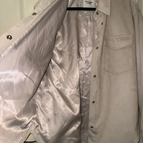 Abercrombie & Fitch Vegan Suede Jacket in Cream - Image 5