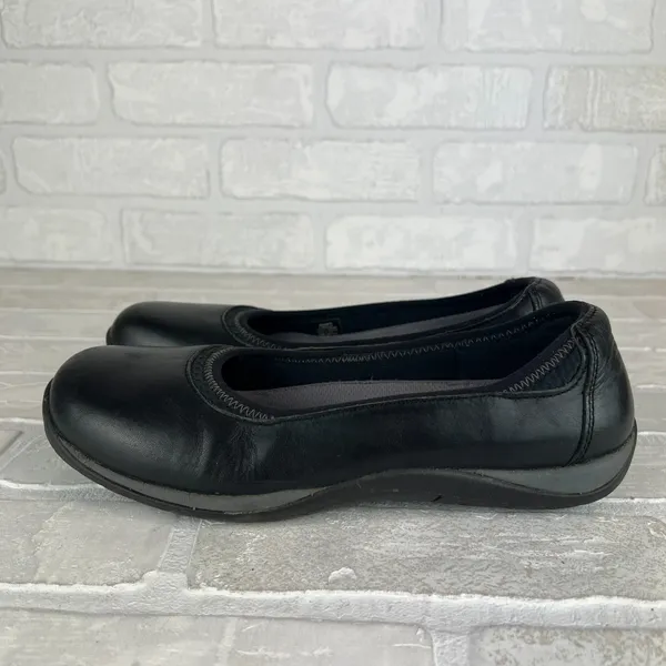 L.L. Bean Ballet Flats Shoes Womens 8 Black Leather Round Toe Slip On Sneakerina - Image 6