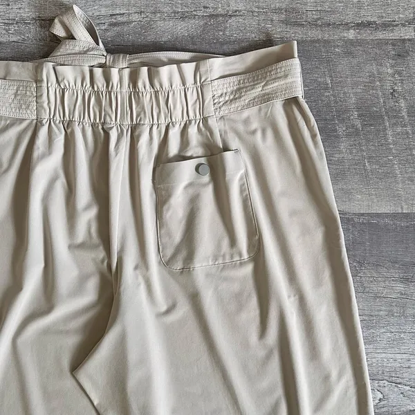Athleta Skyline Pant II Womens 18 High Rise Paperbag Waist Straight Fit Slim - Image 4