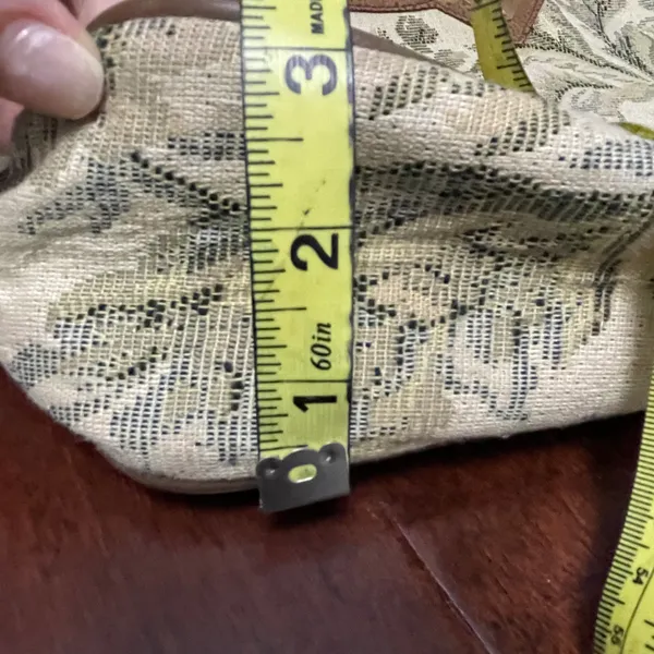 Verdi Vintage Tapestry Messenger / Laptop Bag Cream Brown and Green Floral - Image 16
