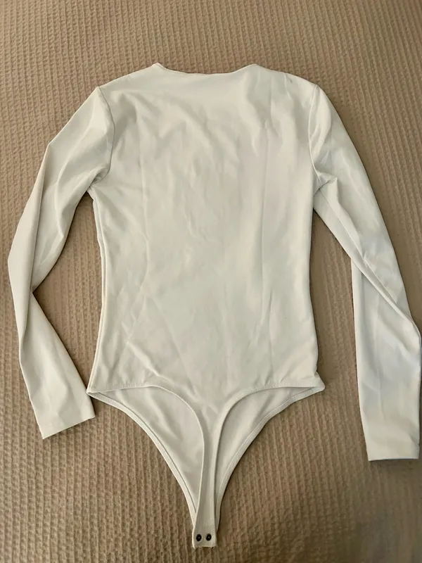 Abercrombie White Long Sleeve Bodysuit - Image 6