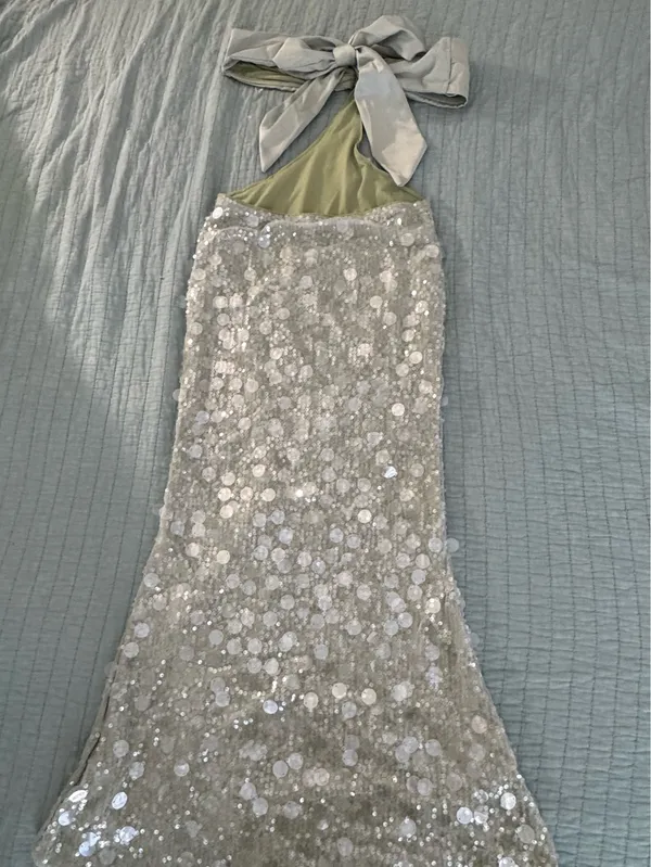 SHEIN BAE Women's Sage Sequin Hollow-Out Backless Twist Bandeau Dress - Image 2
