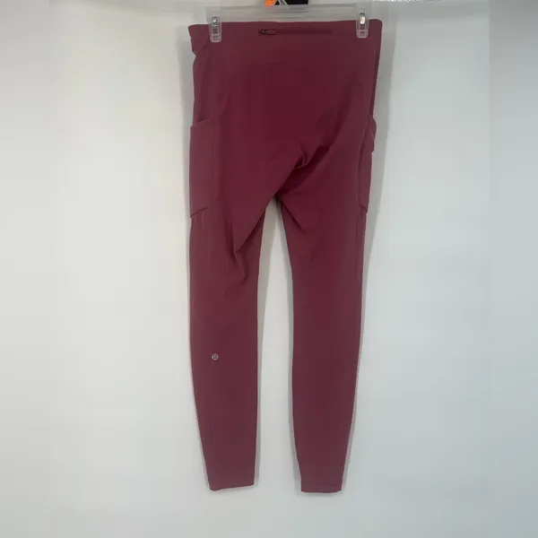 Lululemon  Rose  Leggings size 8 read - Image 6