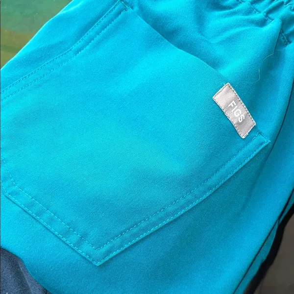 Blue Scrub Set with Jogger Pants blue fig scrubs size small/XS Zamora/caterina - Image 15