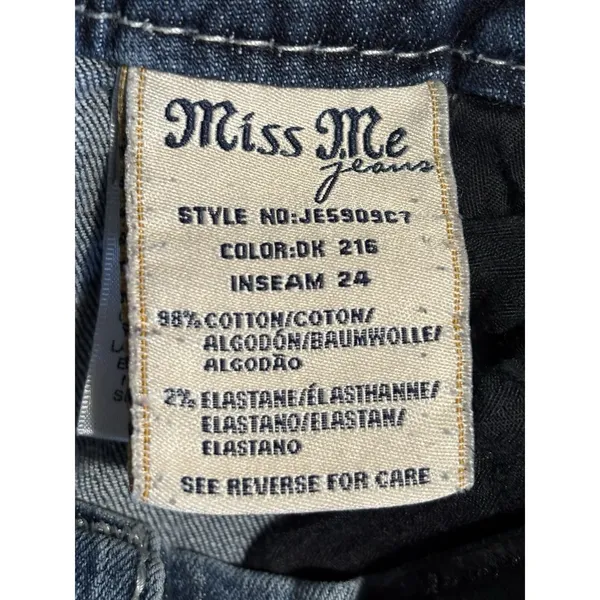 Miss Me Straight Cropped Denim Jeans Embroidered/Gems Logo Size‎ 25 Low Rise - Image 8