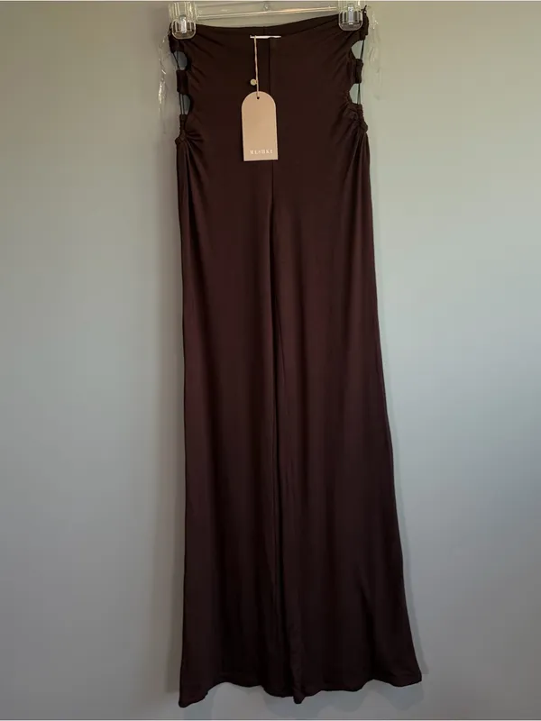 NWT MESHKI Eleanor Ruched Cut Out High Rise Brown Pants Women's Size XS - Image 4
