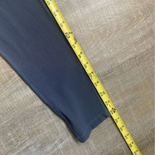 Wilo The Label Base Ribbed Legging Charcoal Gray Size Small Pockets Workout NWOT - Image 17