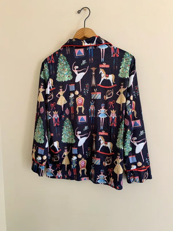 Sheshow Women’s small Christmas pajamas set (top & bottom) - Image 4