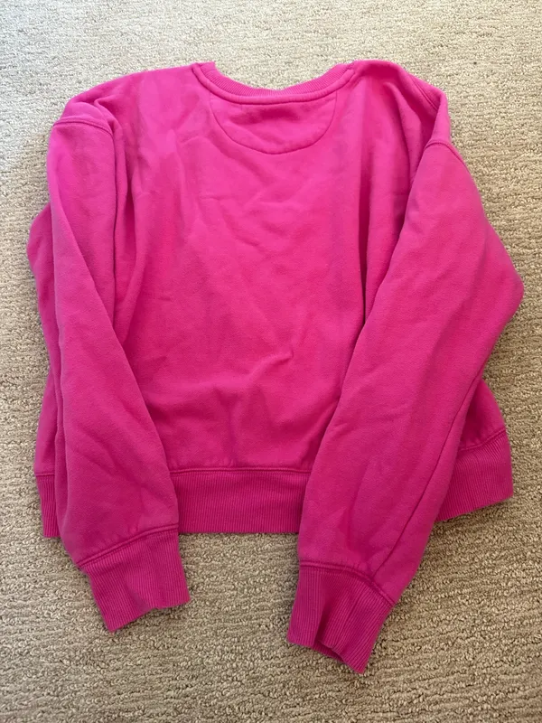 Universal Threads Pink crewneck - Image 3
