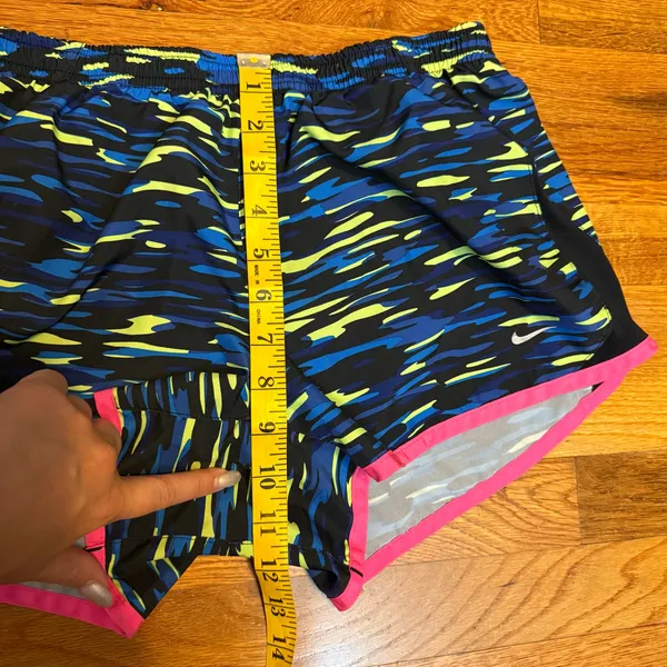 Nike Women’s Medium Blue Neon Lined Running Shorts Athletic Sporty Athleisure - Image 4