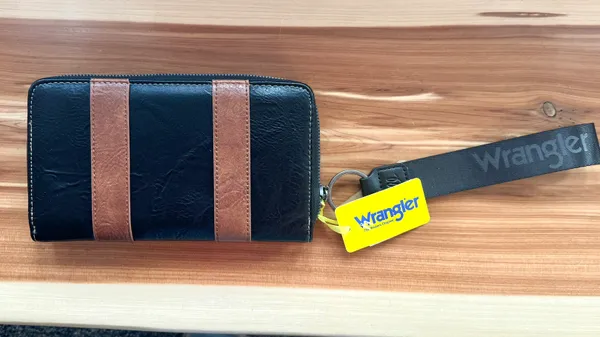 Full Size PU Leather Wallet With Wristlet Clutch Strap - Image 2
