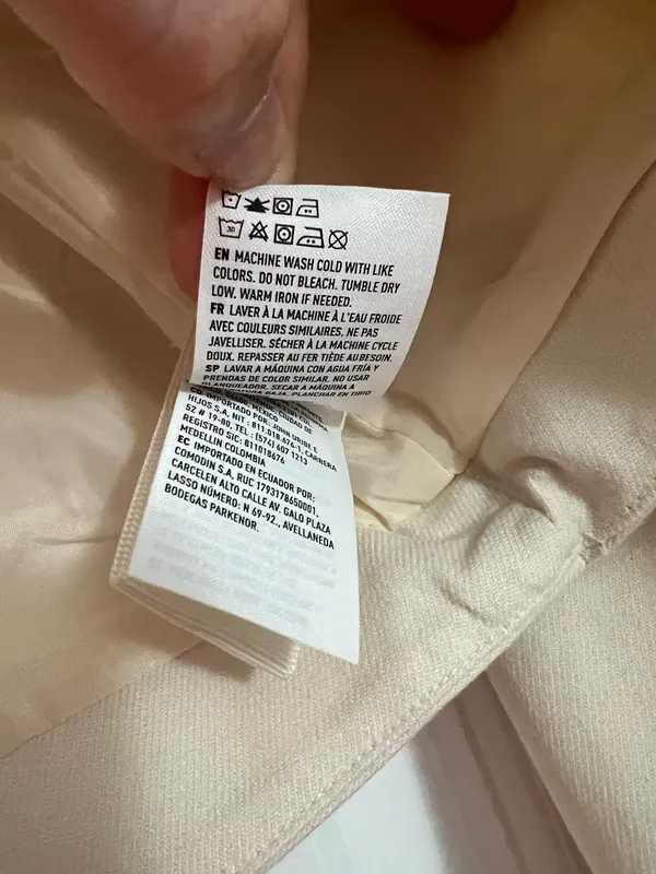 American Eagle Cropped Blazer - Image 5