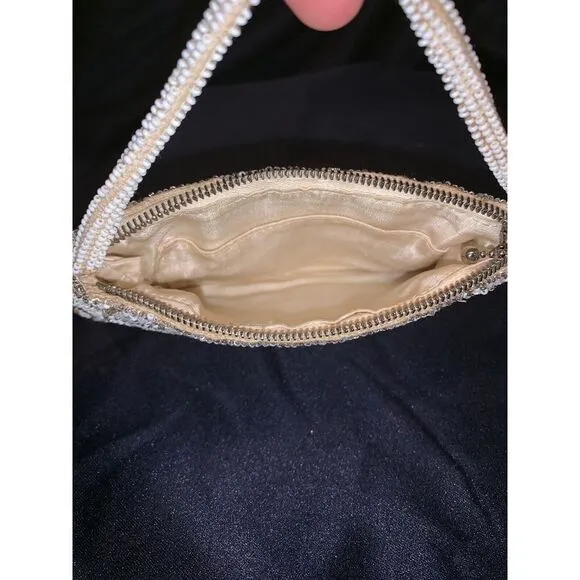 white‎ gold beaded floral bag 7"x4" - Image 3