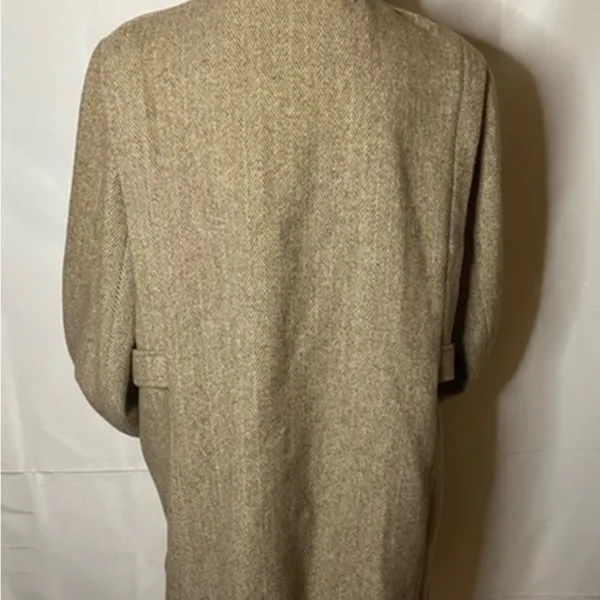 Vintage Arlette Tweed Camel Herringbone Menswear Style Pea Coat. - Image 5
