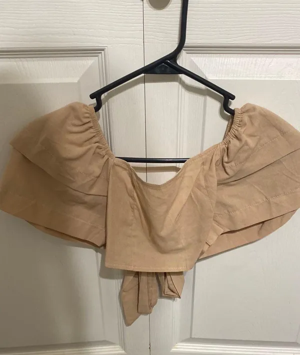 cute tie back crop top Tan - Image 3