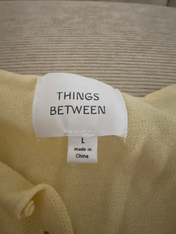 Things Between Top Yellow Size L - Image 2