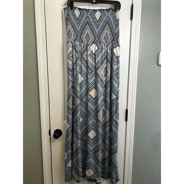 Cato XL Strapless Maxi Dress Blue Black Geometric Smocked Boho Stretch - Image 8