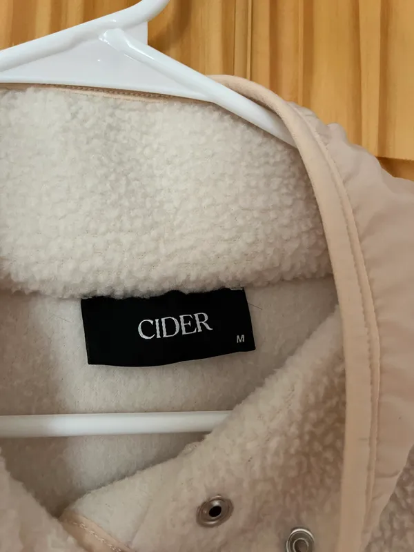 Jacket - Image 4