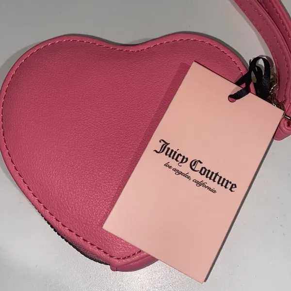 Juicy Couture Heart Be Classic Heart Wallet Pink Velvet‎ - Image 6