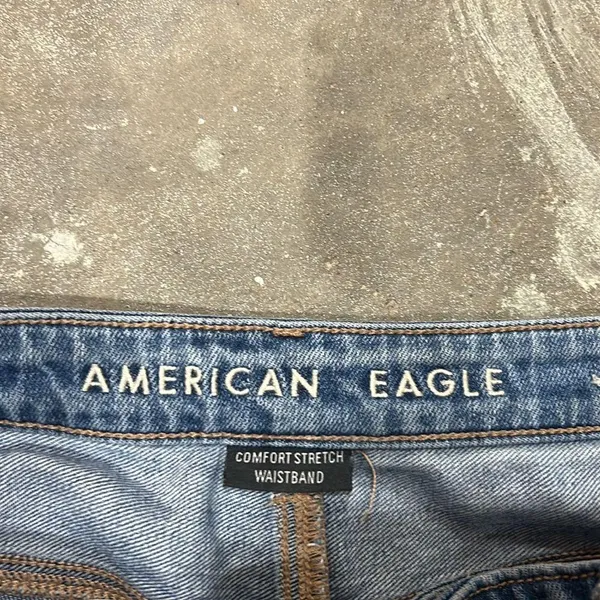 American Eagle Distressed Mom Jean - Image 2