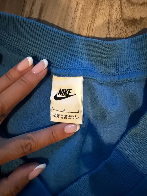 Nike Sweatshirt - Image 2