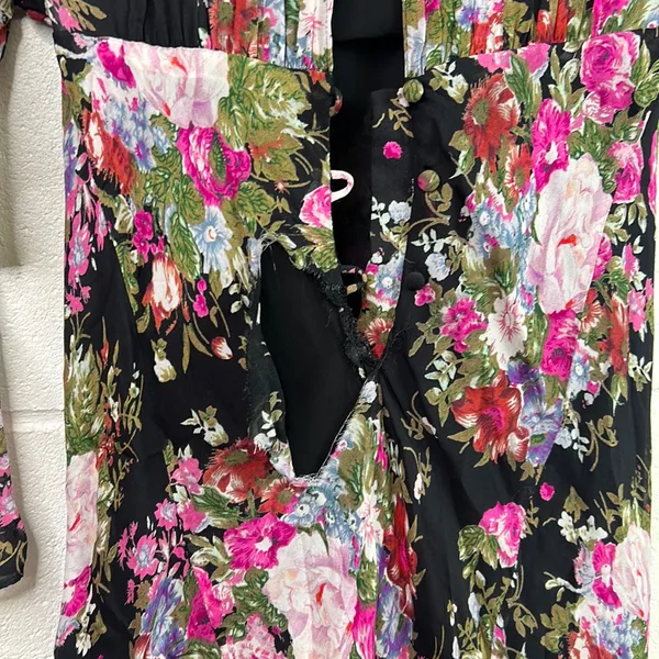 Rent the runway black/pink floral sz 2 long sleeve love shack daya dress maxi - Image 9