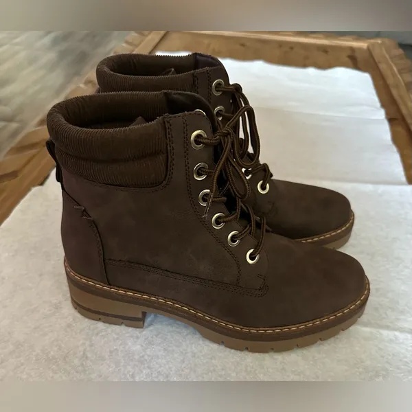 LIMELIGHT Ellie Brown Women’s Lace-Up Boots - Image 2