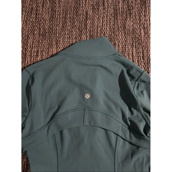 Lululemon Define Jacket *Nulu Storm Teal Sculpting Bodycon Lightweight Size 6 - Image 4