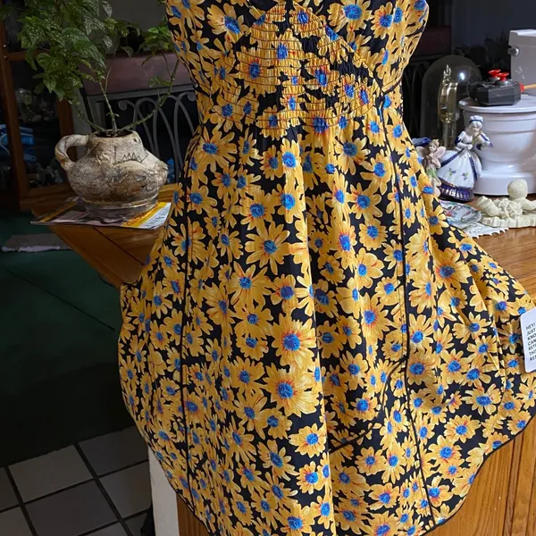 Topshop (Nordstroms) Yellow and Blue Daisy Sundress NWT! - Image 8