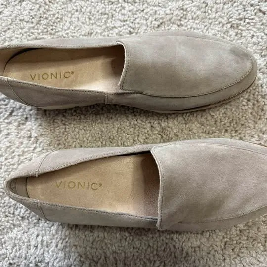 Vionic Kensley slip-on loafers Women’s 9.5 - Image 2