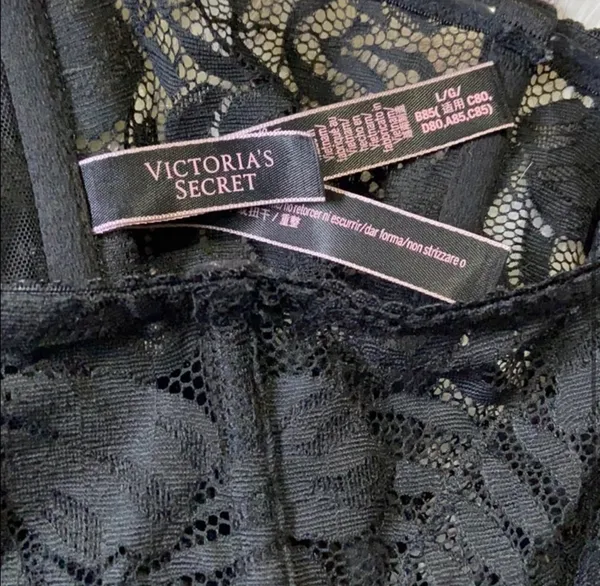 Victoria's Secret lace caged bra (L) - Image 4