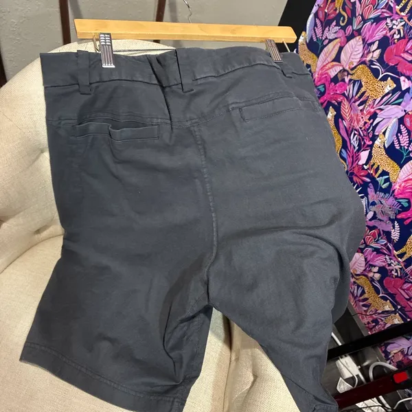 Lululemon Men’s Shorts - Image 2