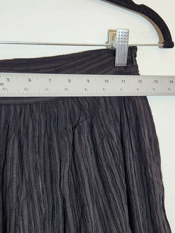 Lulus Black Plissé Maxi Skirt Size XS NWT - Image 8