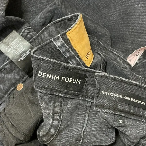 Aritzia Denim Forum Black Cowgirl High Rise Boot Straight Denim Jean Pants Sz 27 - Image 4