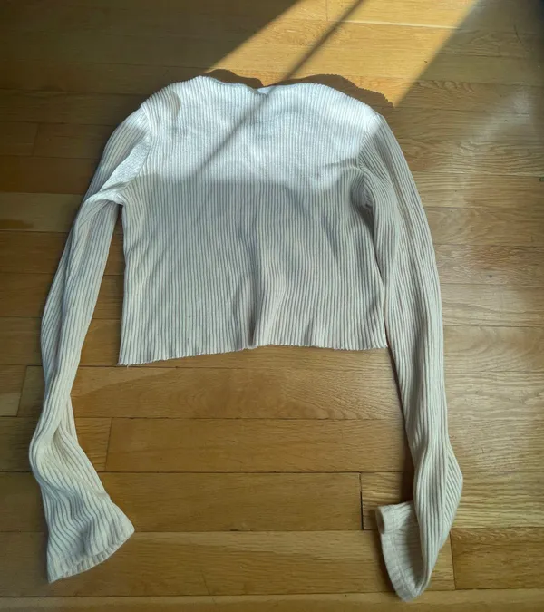 Top - Image 2