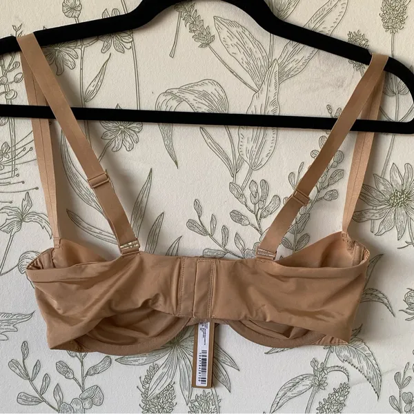 Skims No Show Molded Unlined Balconette‎ Bra in Clay 34A NWT - Image 5