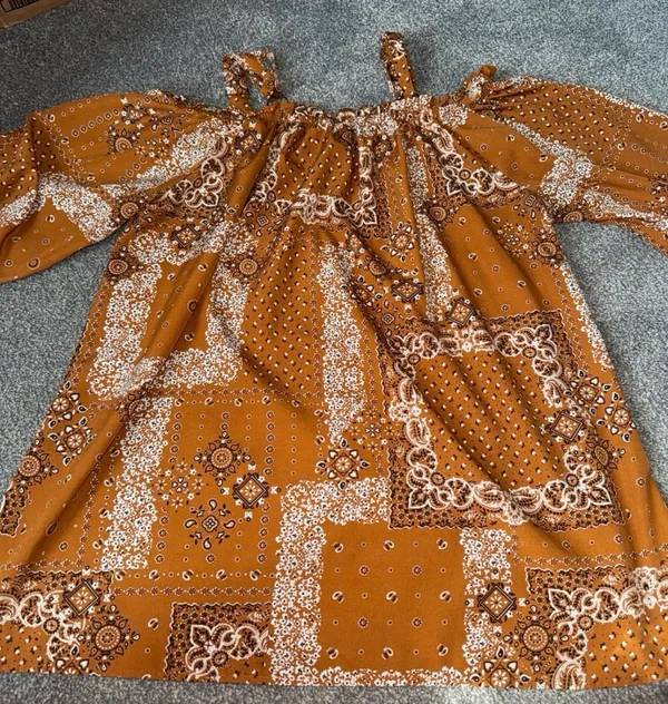 Brown Flowy Boho Top Size XXL - Image 2