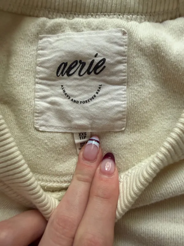 Aerie butter yellow crewneck  - Image 2