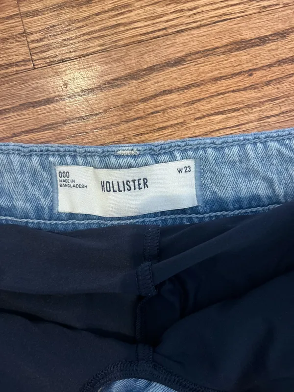 Hollister Jeans - Image 2