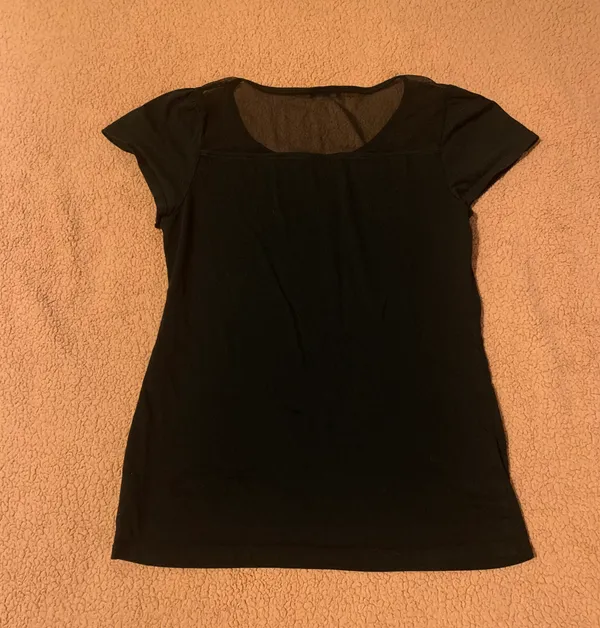 Gap Sheer Detailed Black Tee - Image 7
