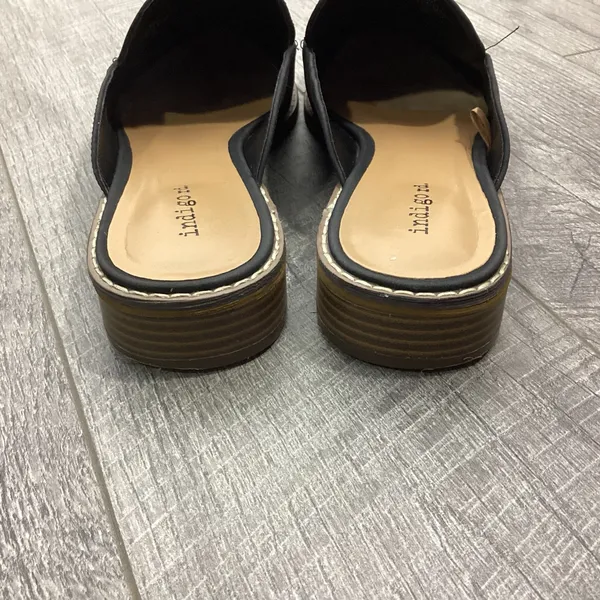 Indigo Rd Irharsen Slide On Loafers Black Braid Detail Size 9 - Image 4