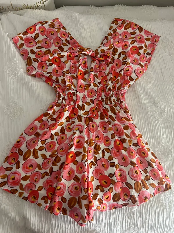 Urban Outfitters Kiss The Sky Floral V-Neck Romper - Image 7