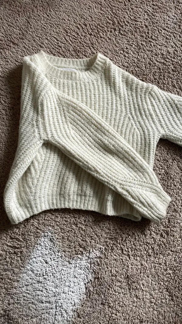 ZARA Sweater - Image 4