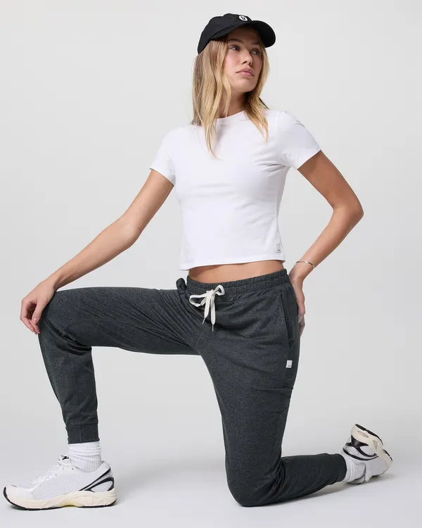 Vuori Performance Jogger - Charcoal Heather - Image 3